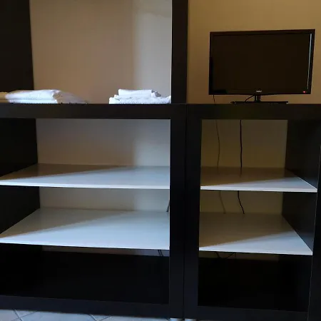 Diecizero فندق مبيت وإفطار