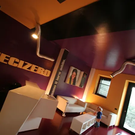 فندق مبيت وإفطار Diecizero Barùmini