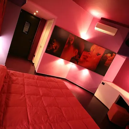 Diecizero فندق مبيت وإفطار 3*