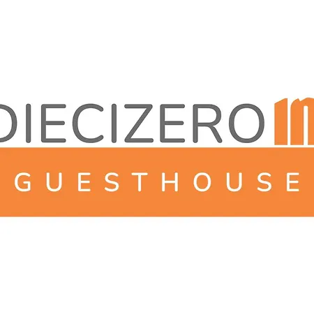 فندق مبيت وإفطار Diecizero 3*