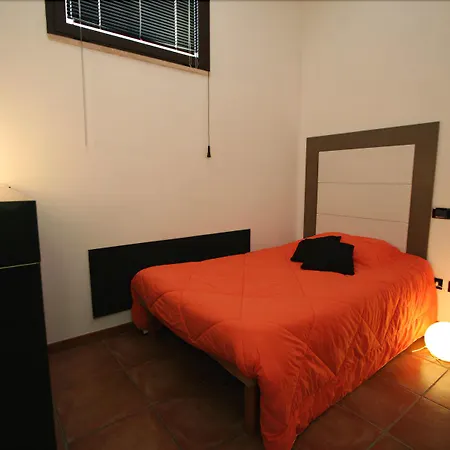 Bed & Breakfast Diecizero Barùmini